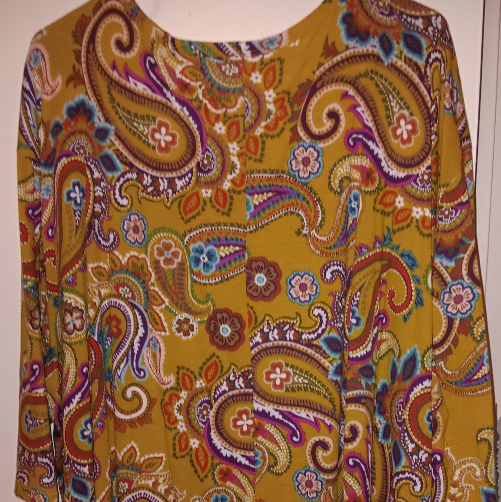 Women's Plus size top